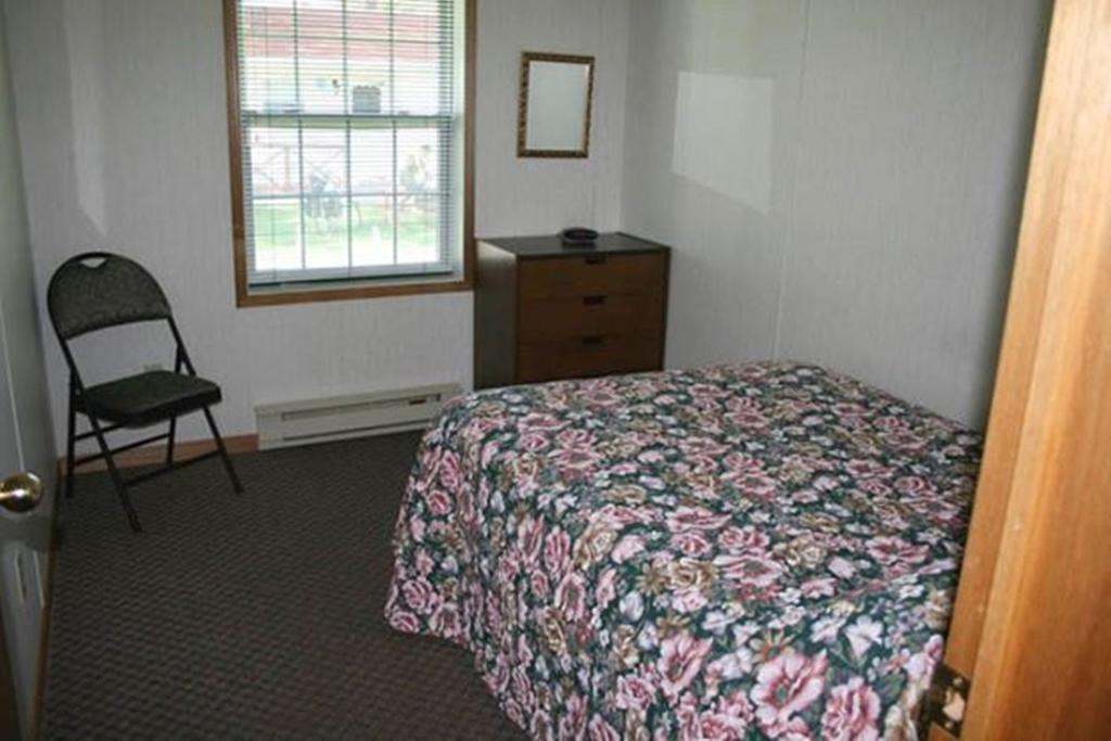 Lanes Riverhouse Inn & Cottages Montague Camera foto